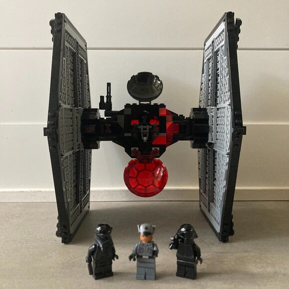 LEGO Star Wars First Order Special Forces TIE Fighter Set 75101 - Picture 1 of 10